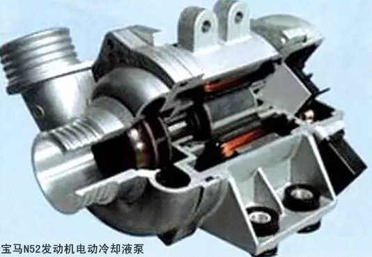 宝马N52发动机电动水泵.png